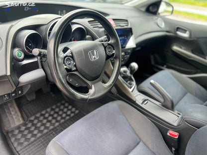 Honda Civic 1,6 i-DTEC   REZERVACE