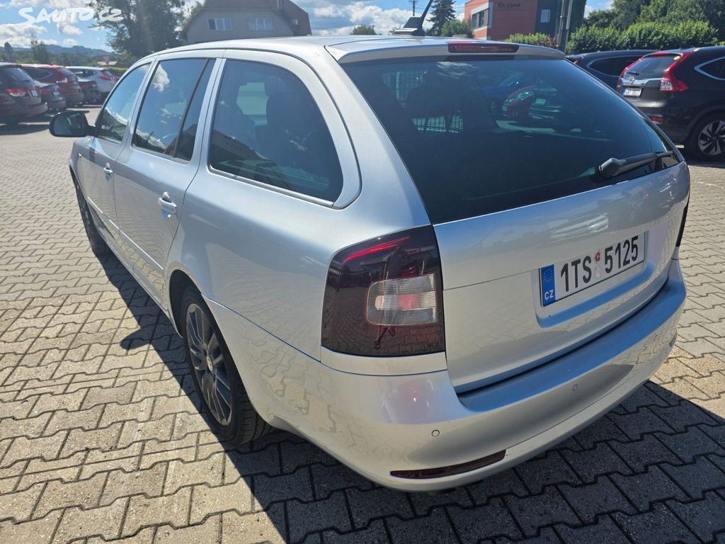Škoda Octavia Kombi 2,0 TDi Laurin Klement