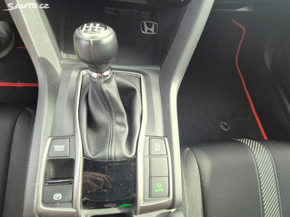 Honda Civic 1,5TV Sport 6MT - TOP STAV