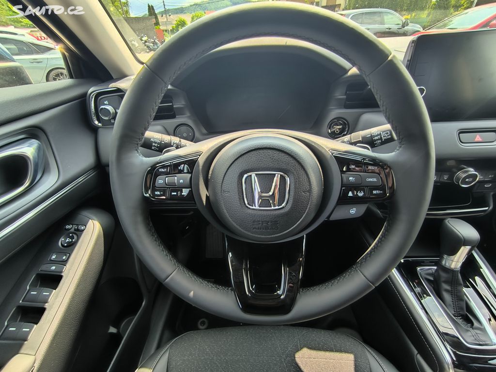 Honda HR-V 1,5 i-MMD Advance Plus - DEMO