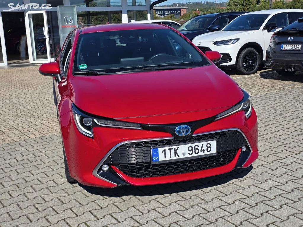 Toyota Corolla 1,8 Hybrid - 1.maj. TOP STAV