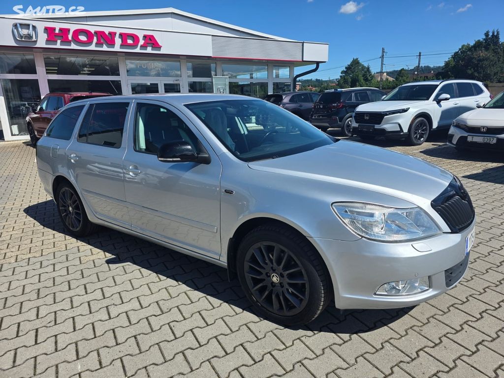 Škoda Octavia Kombi 2,0 TDi Laurin Klement