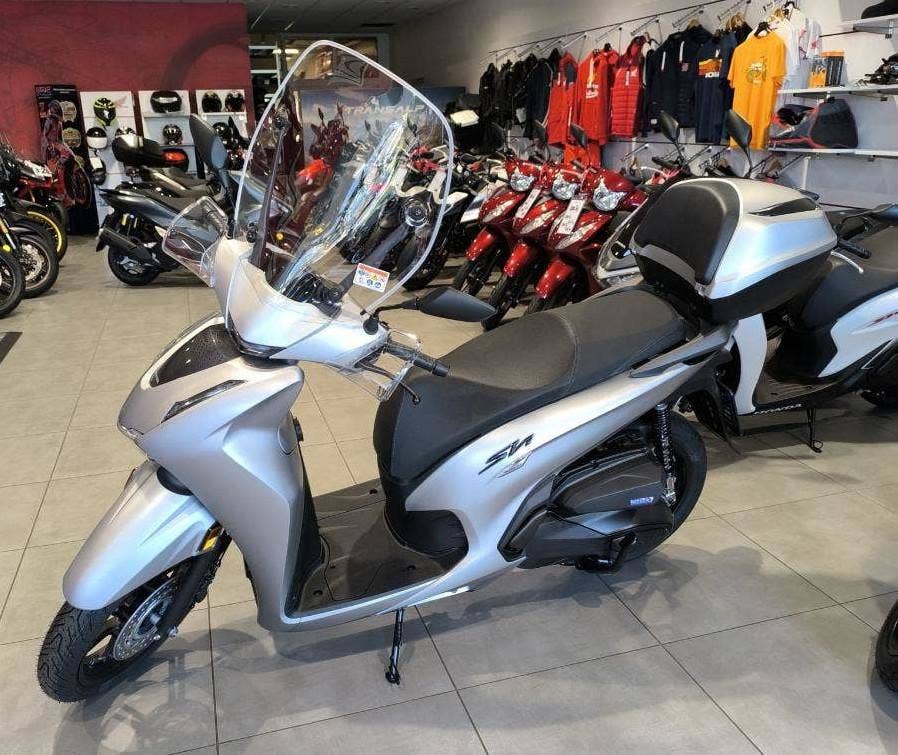 Honda SH 350i Smart Top Box 2025