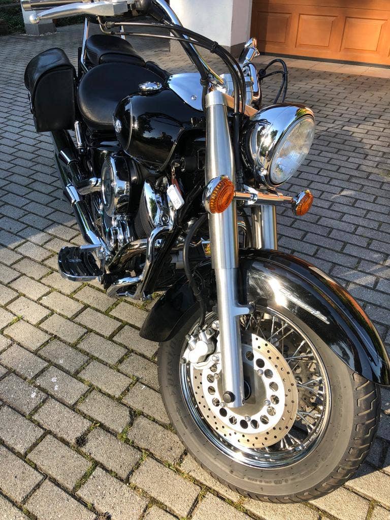 Yamaha XVS 1100 A DragStar Classic       MÁLO KM