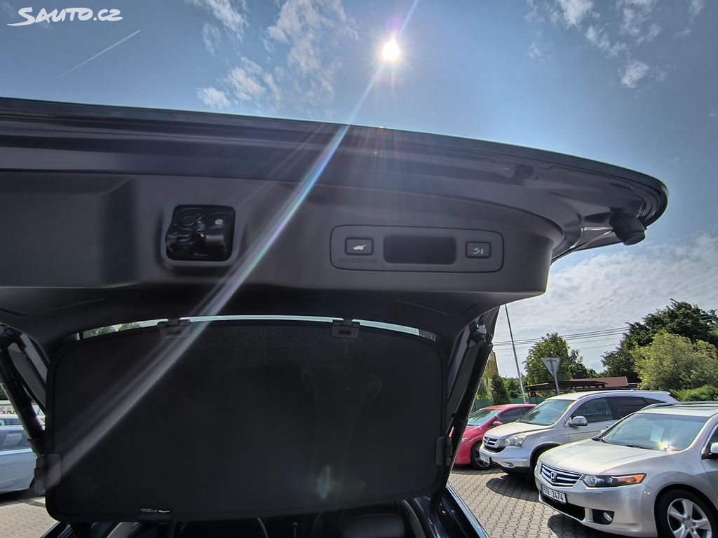 Honda HR-V 1,5 i-MMD Advance Plus - DEMO