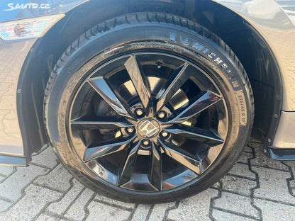 Honda Civic 1.5 VTEC TURBO SPORT PLUS 6MT