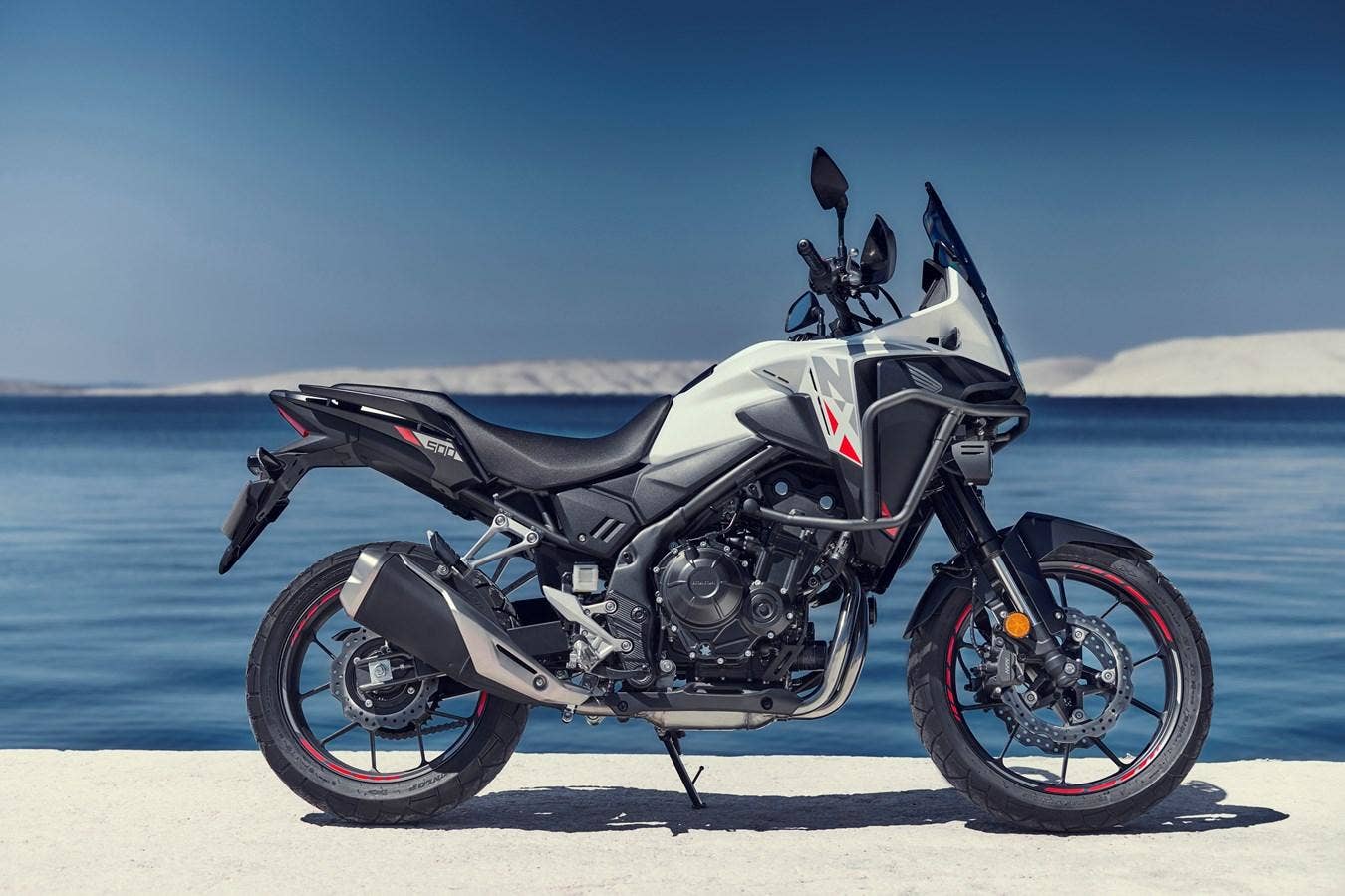 Honda NX 500 - PRODEJNÍ KAMPAŃ-SKLADEM