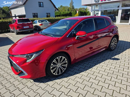 Toyota Corolla 1,8 Hybrid - 1.maj. TOP STAV