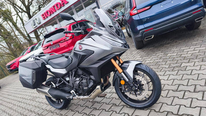 Honda NT 1100 - SKLADEM