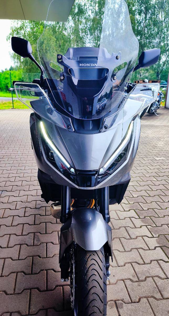 Honda NT 1100 - SKLADEM