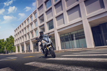 Honda X-ADV DCT 750 model 2025