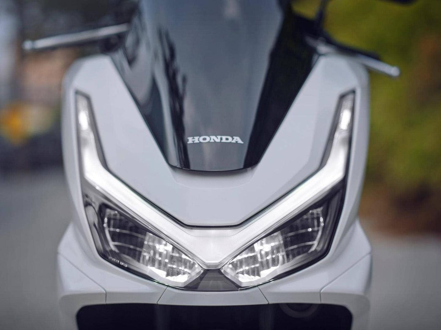 Honda PCX 125 DX SKLADEM