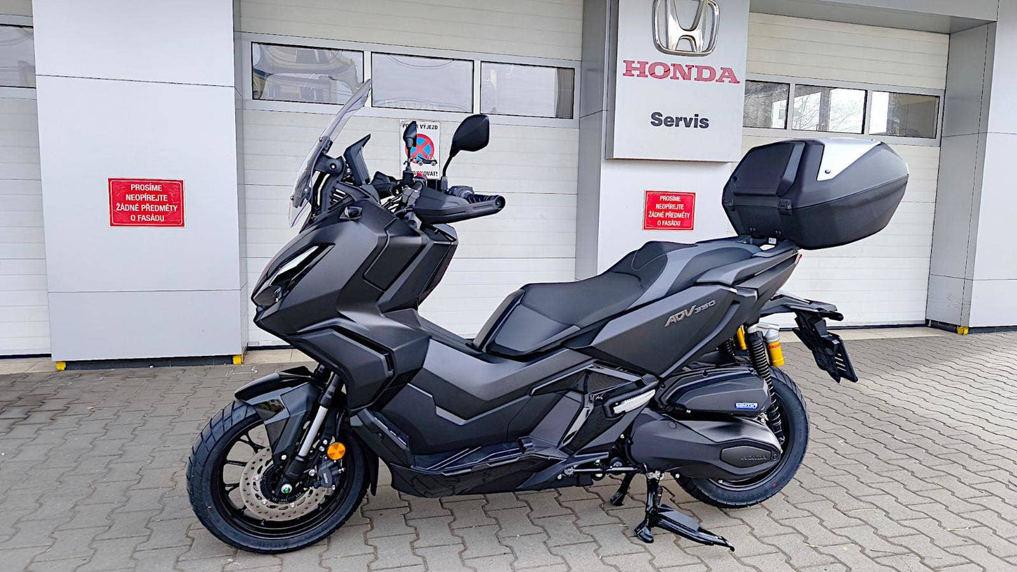 Honda ADV 350 vč.Smart kufru, SKLADEM