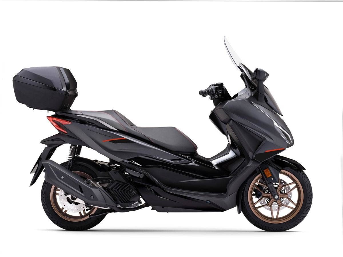 Honda Forza 125 ABS vč.Smart Top Box - model 2025 v lednu s BONUSEM