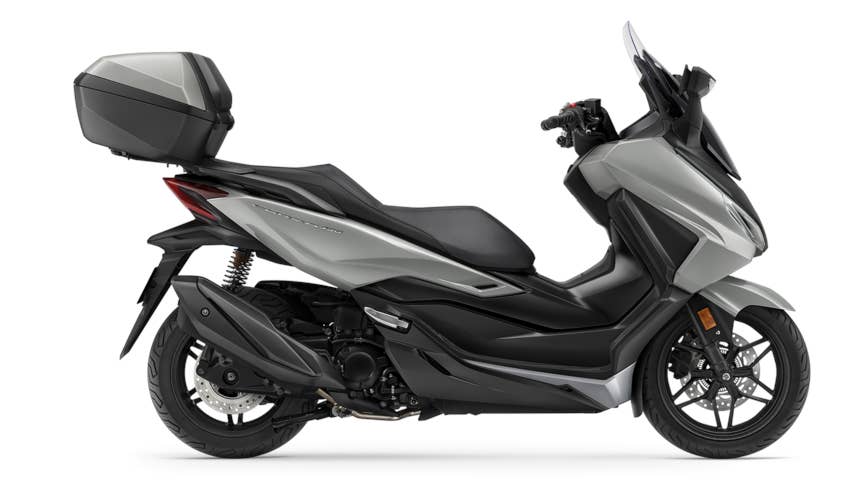 Honda Forza 350 vč.Smart Top Box - SKLADEM, AKCE