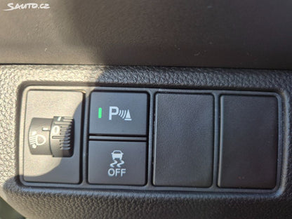 Honda HR-V 1,5e:HEV Elegance SLEVA 130tis