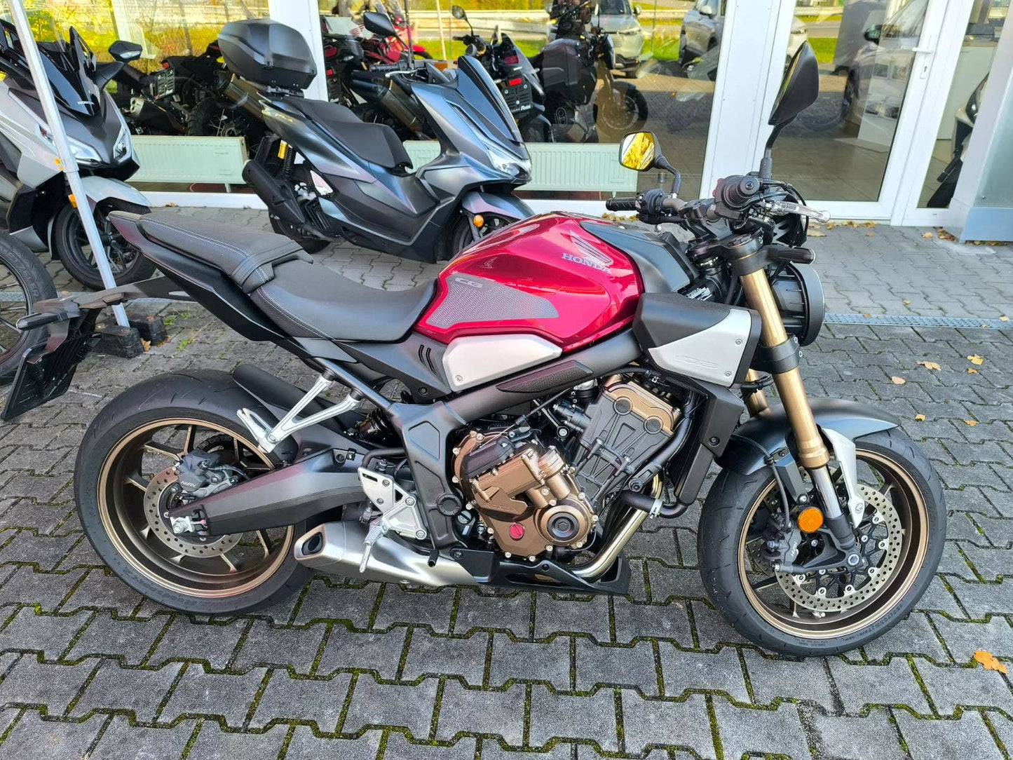 Honda CB 650 R E-CLUTCH DEMO