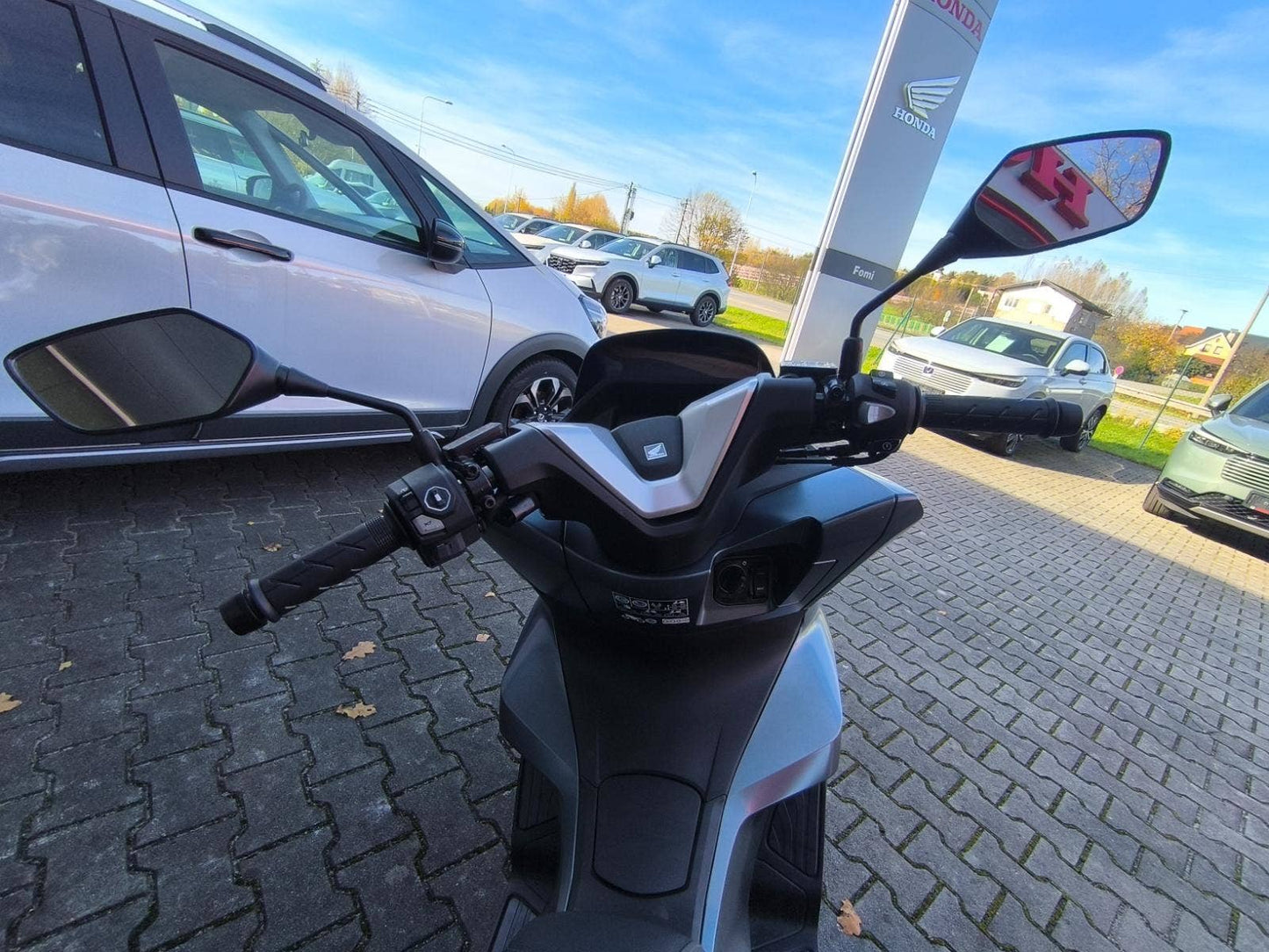 Honda PCX 125 smart top box DEMO