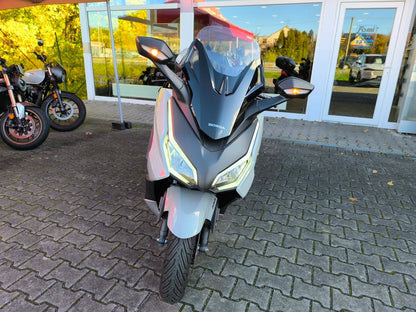 Honda Forza 350 DEMO vč. Smart Top Box
