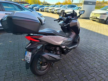 Honda Forza 350 DEMO vč. Smart Top Box