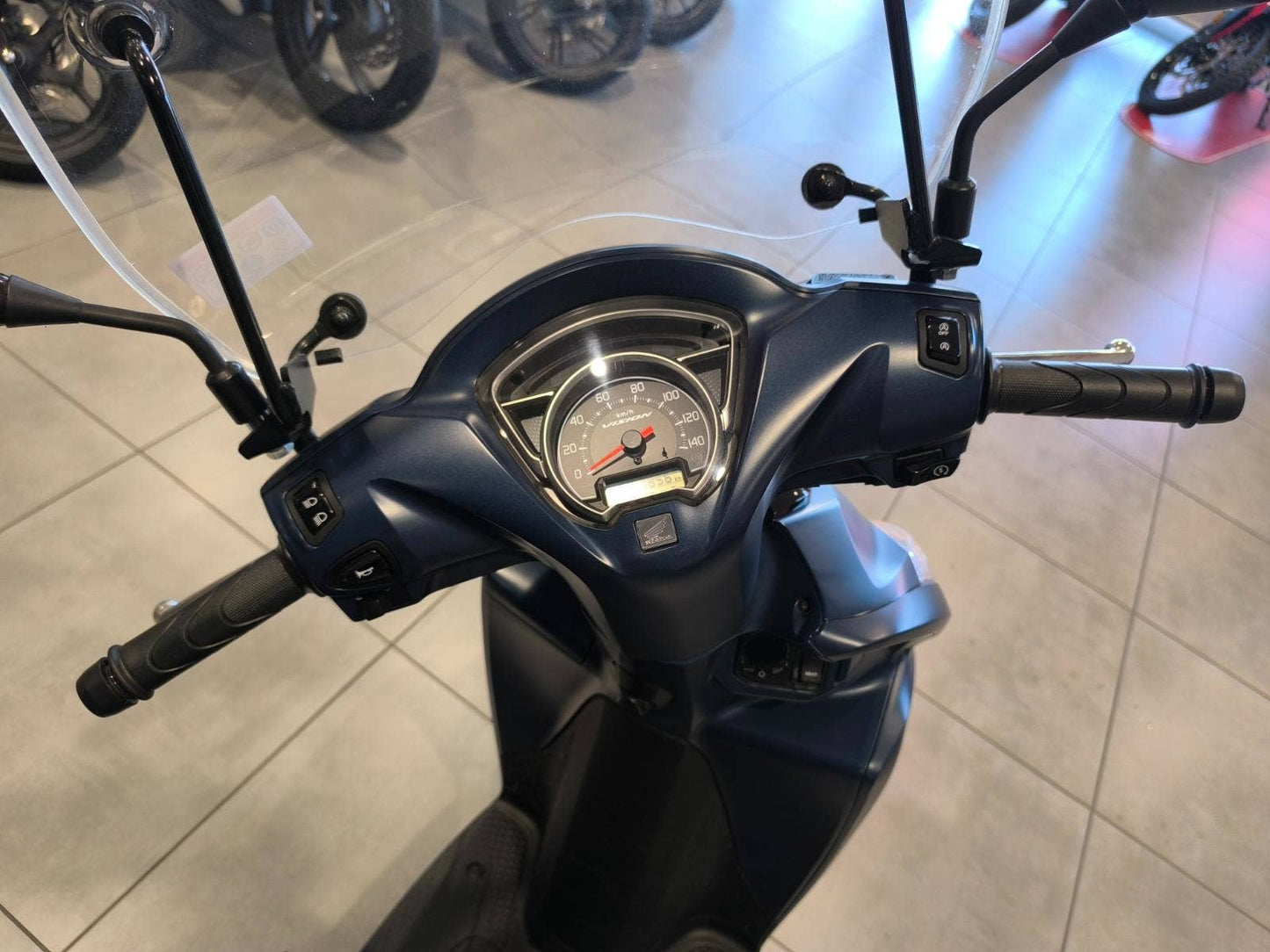 Honda Vision 110 DEMO