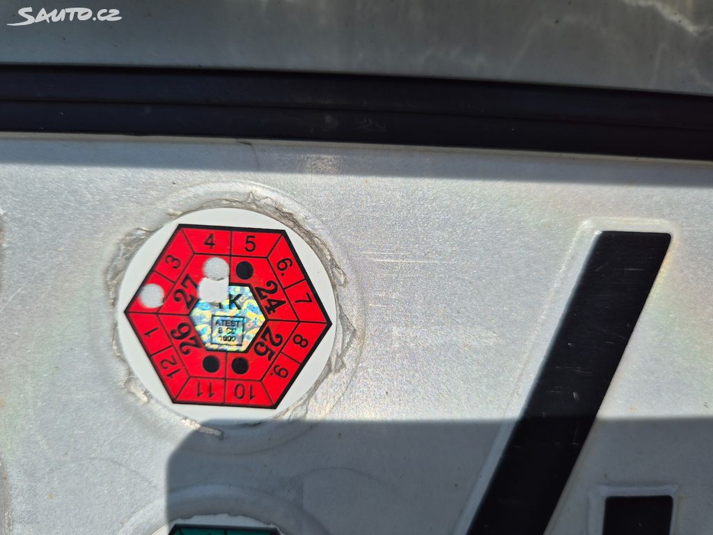 Honda Civic 1,8i-VTEC Sport 6MT