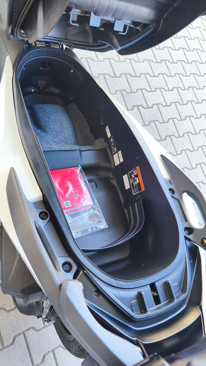 Honda Forza 350 + Smart TopBox