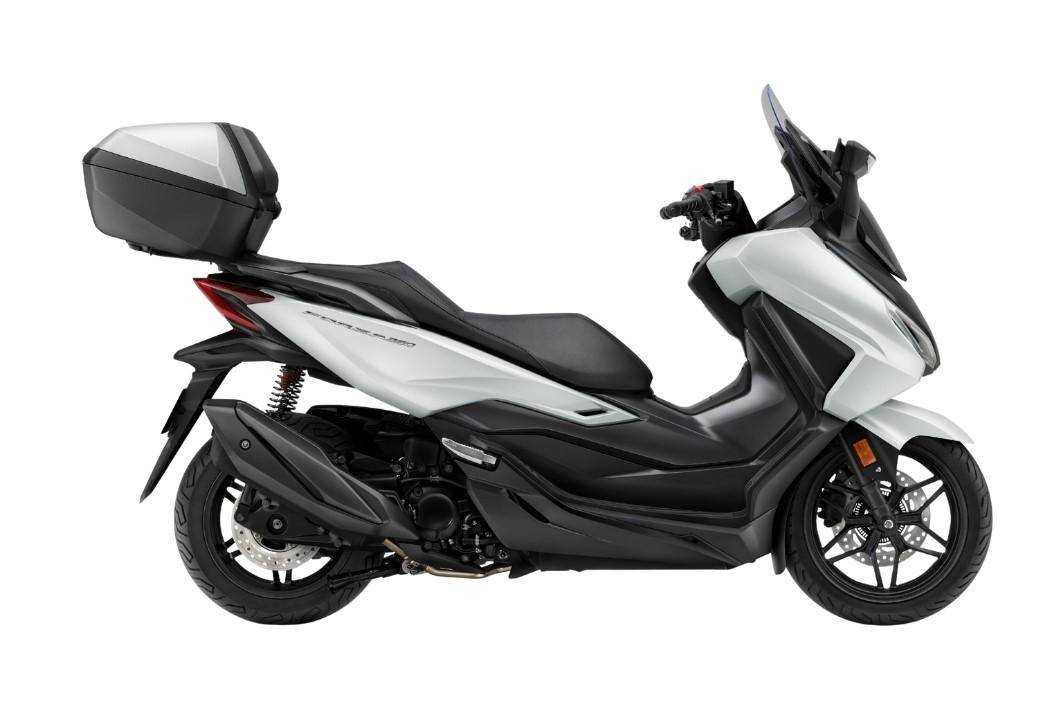 Honda Forza 350 + Smart TopBox