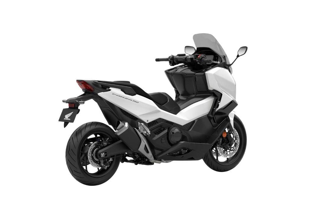 Honda Forza 750