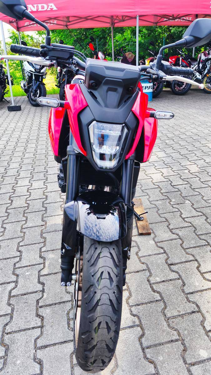 Honda CB 500 Hornet  E-Clutch