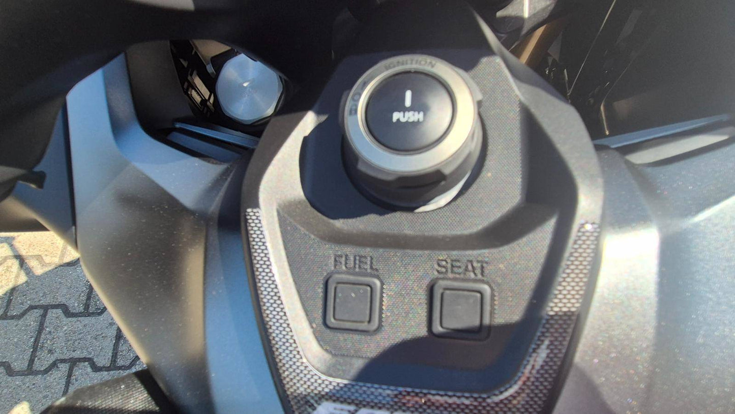 Honda Forza 750