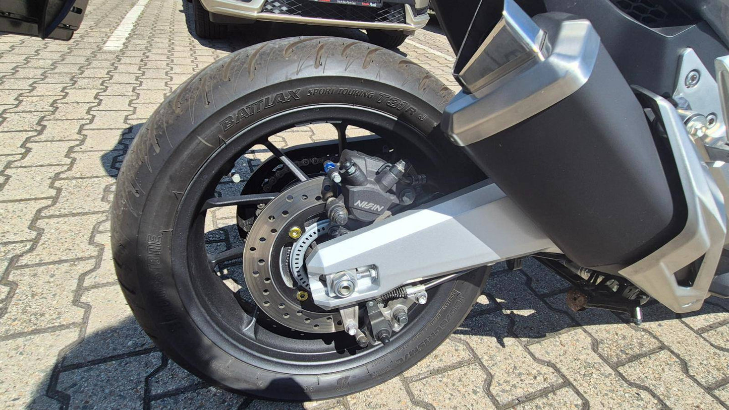 Honda Forza 750