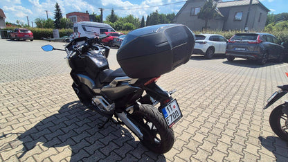 Honda Forza 750