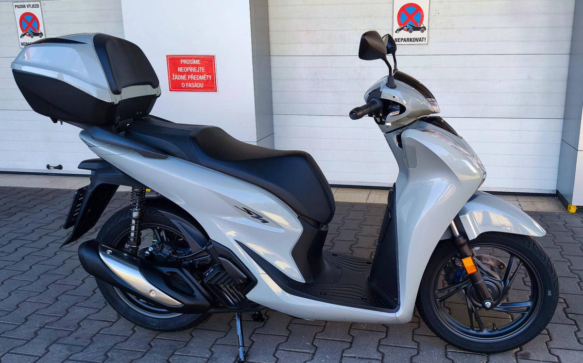 Honda SH 125i vč. Smart Top Box