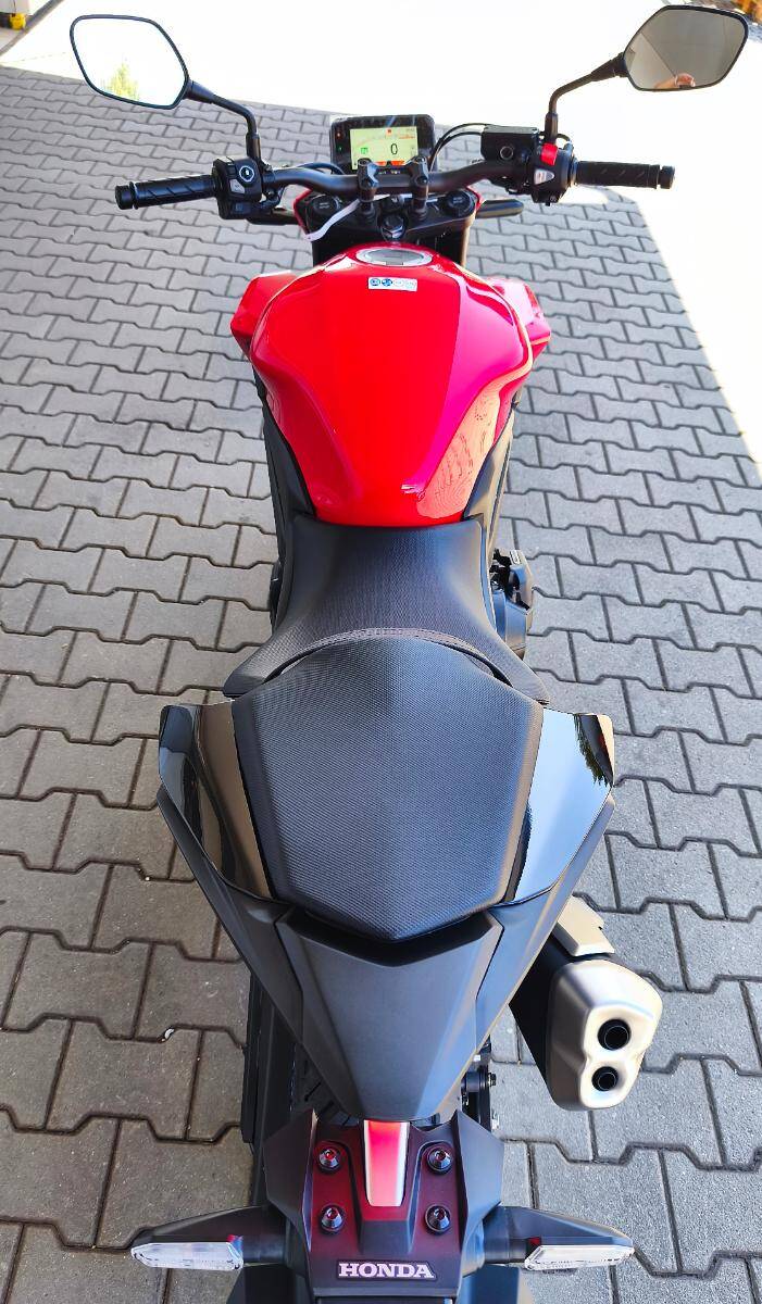 Honda CB 500 Hornet  E-Clutch