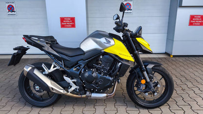 Honda CB 750 Hornet - DEMO