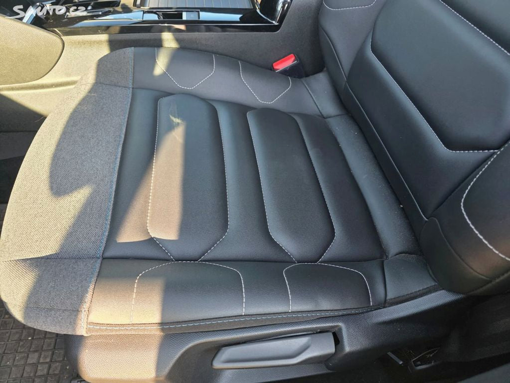 Citroën C4 1,2 Pure Tech, Lift.Shine AT