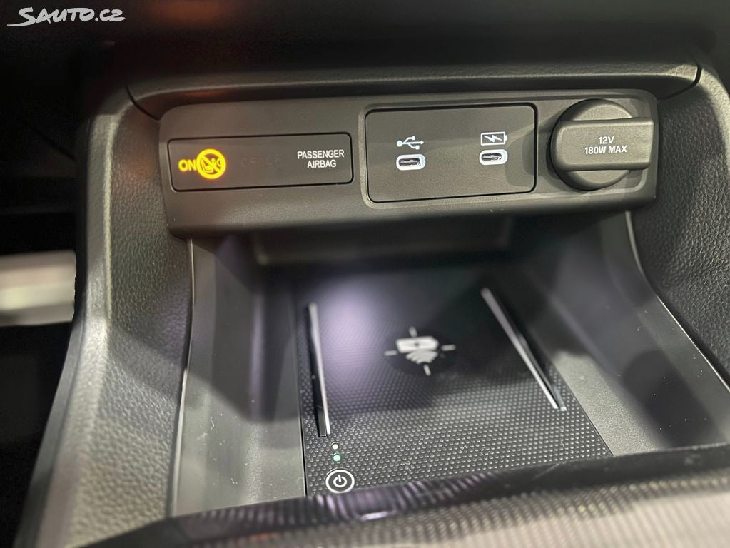 Honda Civic 2,0 e:HEV Advance