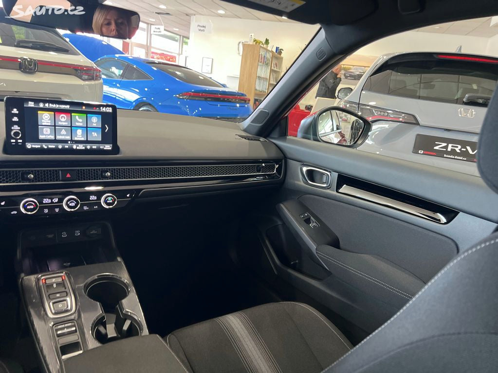 Honda Civic 2,0 e:HEV Elegance MR26