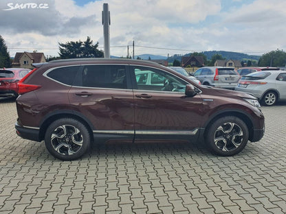 Honda CR-V 2,0e:HEV Executive -2sady pneu