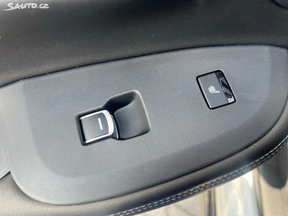 Honda ZR-V 2,0 e:HEV Advance