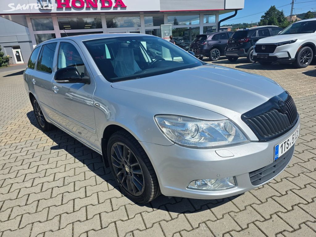 Škoda Octavia Kombi 2,0 TDi Laurin Klement