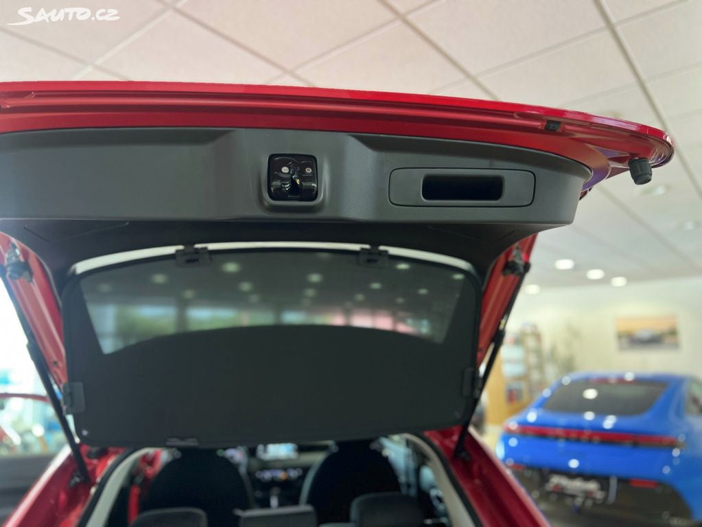 Honda HR-V 1,5 e:HEV Elegance MR2027