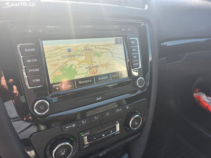 Škoda Octavia Kombi 2,0 TDi Laurin Klement
