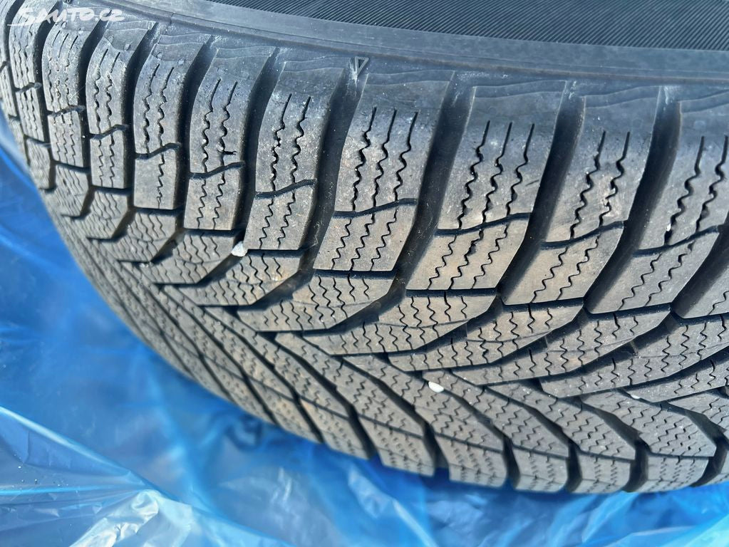 Honda ZR-V 2,0 e:HEV Advance