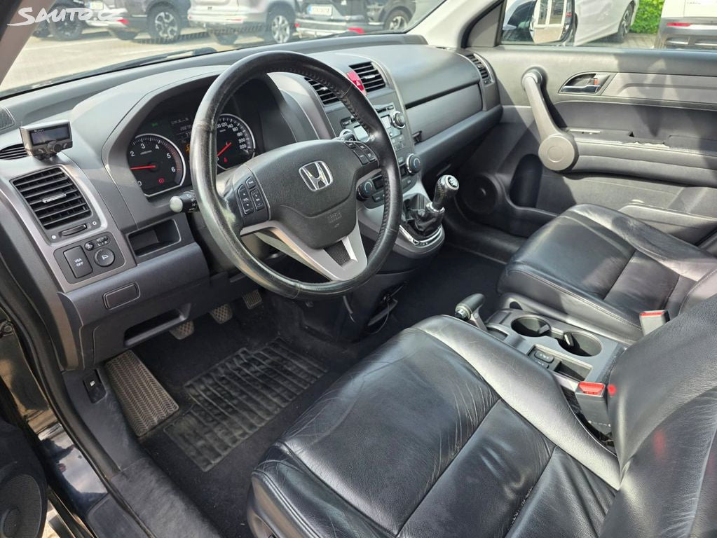 Honda CR-V 2,2i-CTDi Executive 6MT