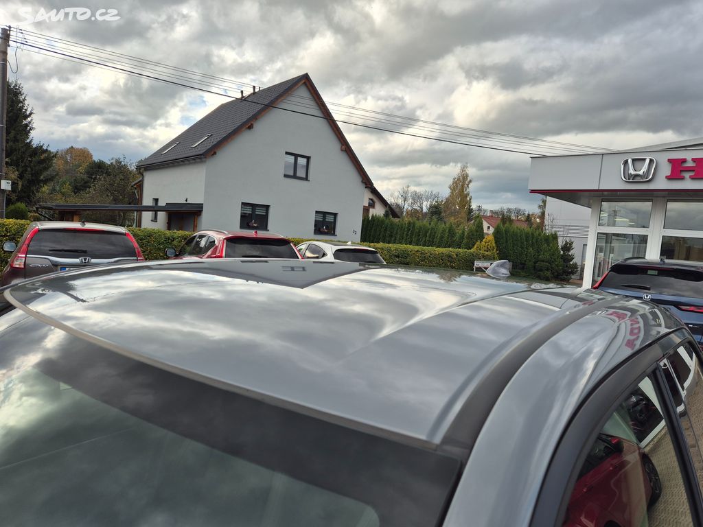 Honda HR-V 1,5e:HEV Advance AKCE MR2025