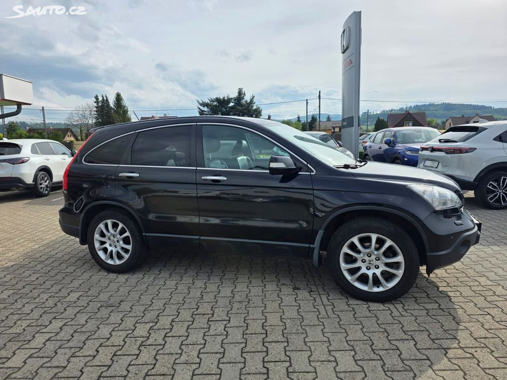 Honda CR-V 2,2i-CTDi Executive 6MT