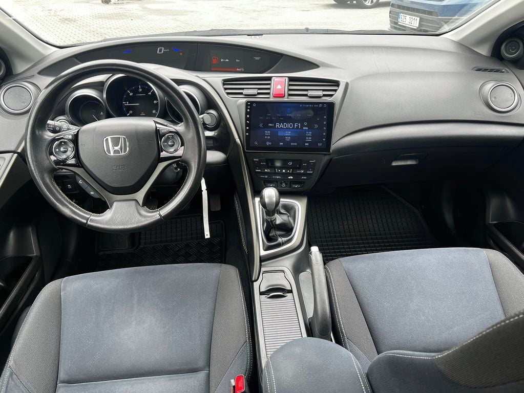 Honda Civic 1,6 i-DTEC   REZERVACE