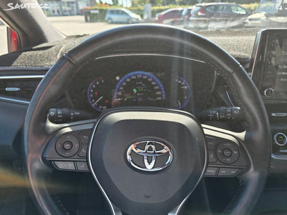Toyota Corolla 1,8 Hybrid - 1.maj. TOP STAV